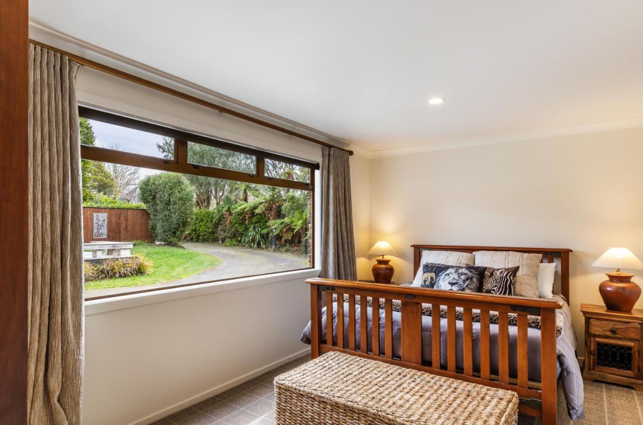 Turangi Trout Lodge Exteriér fotografie
