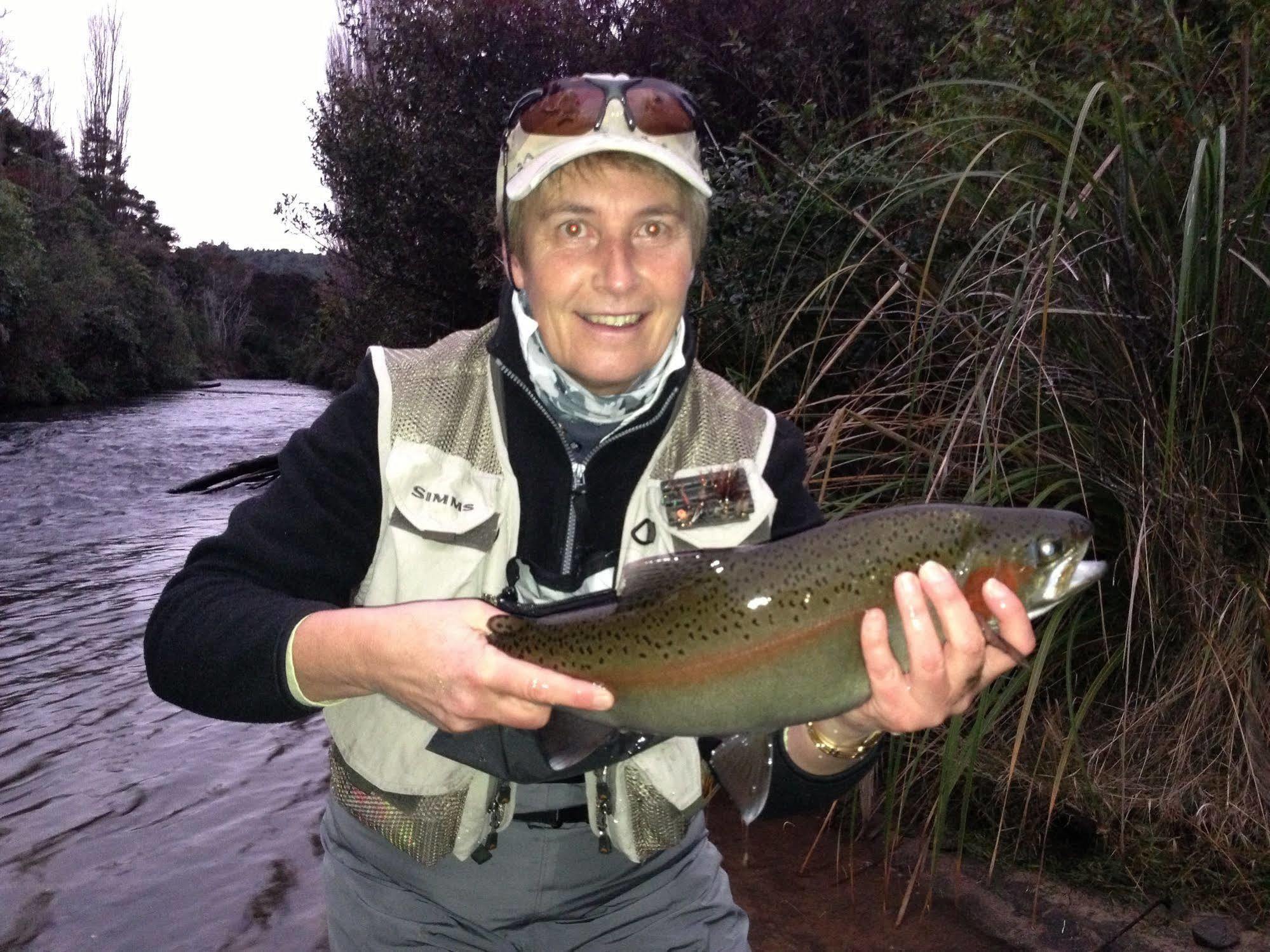 Turangi Trout Lodge Exteriér fotografie
