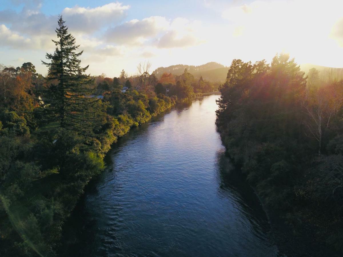 Turangi Trout Lodge Exteriér fotografie